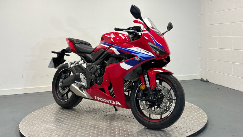 Honda CBR650R E-Clutch (26MY)